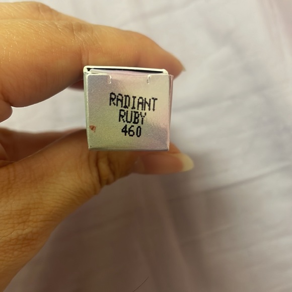 Shimmer Liquid Eyeshadow - Picture 3 of 5